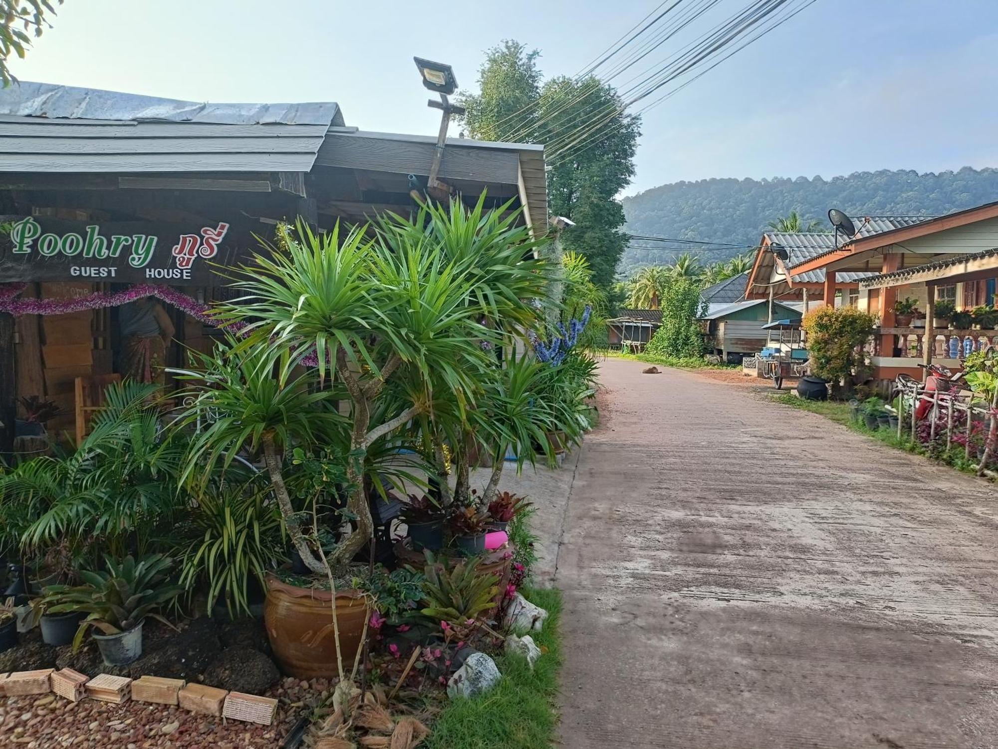 Poohry Seaview Apartment Koh Lanta Exterior photo